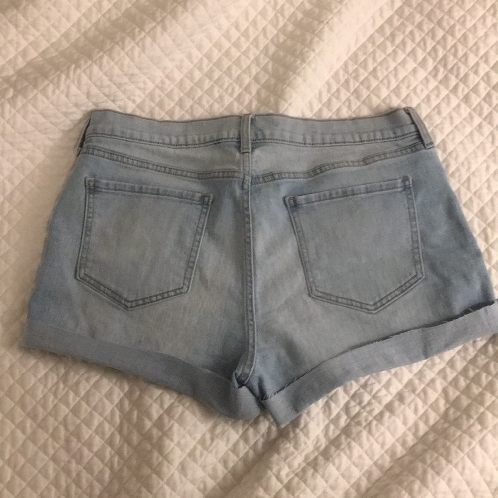 Shorts - Picture 2 of 2